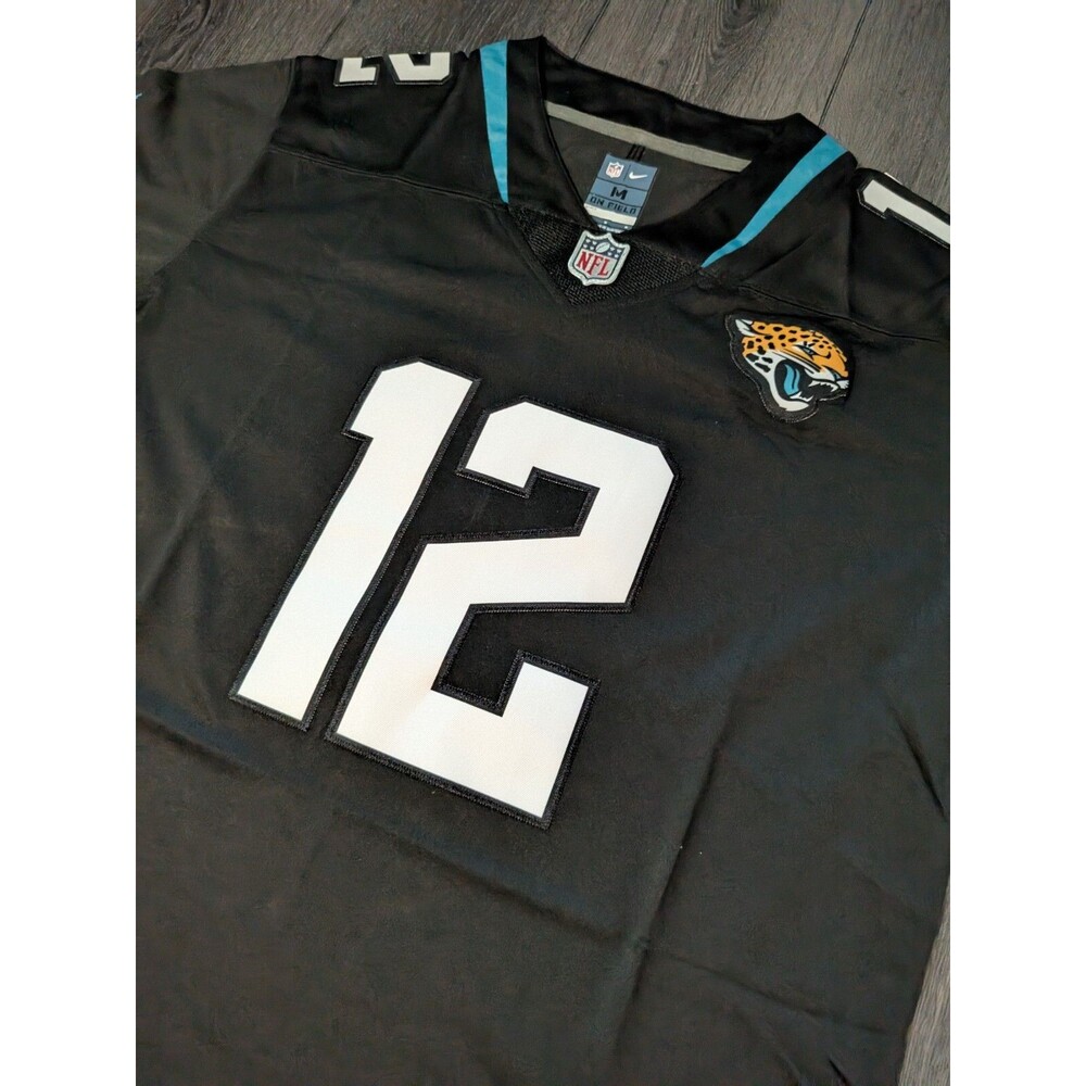 Travis Hunter #12 BLACK Jacksonville Jaguar 2025 Stitched Football Jersey Medium - Picture 4 of 4